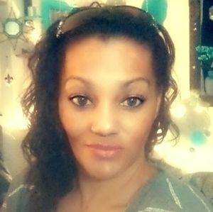 Meet your Posher, Cara